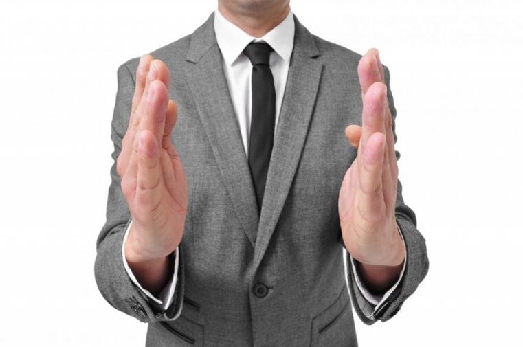 Seorang lelaki mahu meningkatkan saiz zakarnya